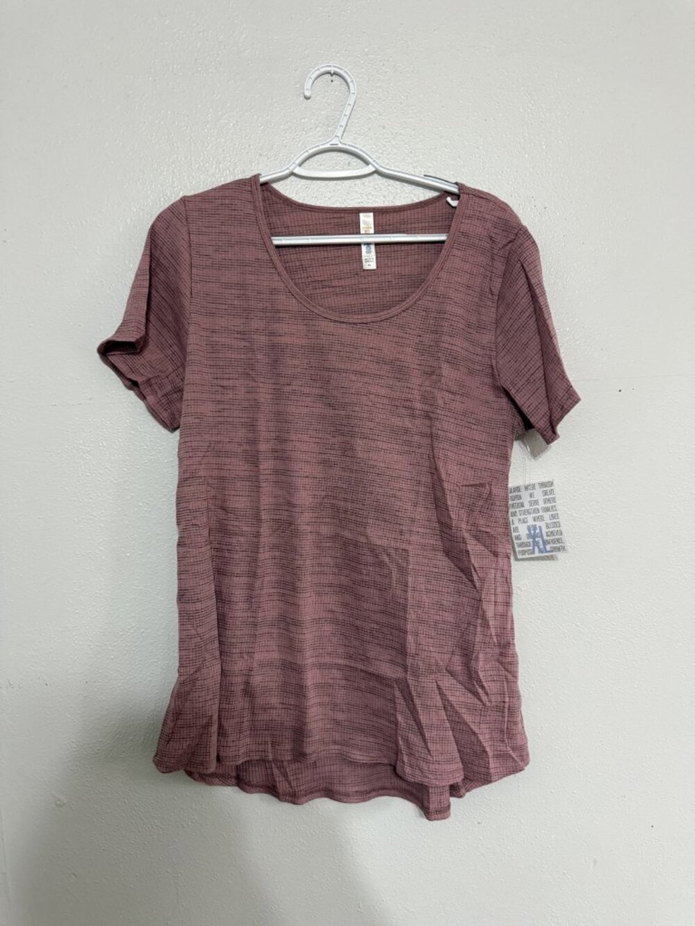 NWT LuLaRoe Classic T Mauve Rose Stripe Texture Top XL 🩷